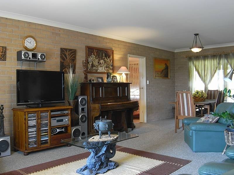 42 Perth Street, Aberdeen NSW 2336