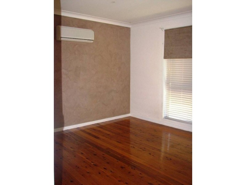 7 Peppermint Road, Muswellbrook NSW 2333