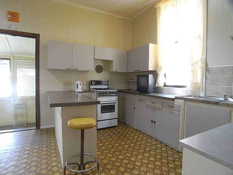 76 Sydney Street, Muswellbrook NSW 2333