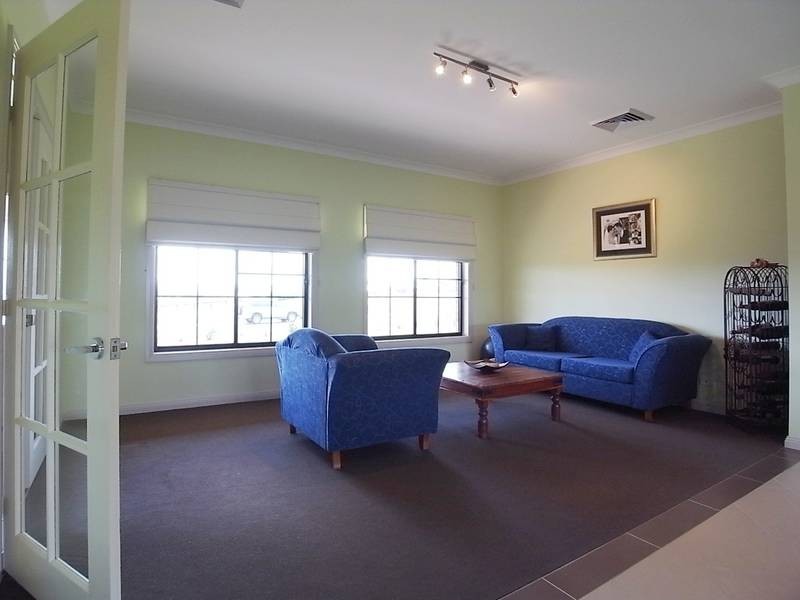 2 Bhima Drive, Scone NSW 2337