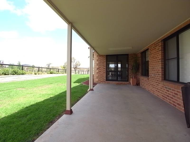 2 Bhima Drive, Scone NSW 2337