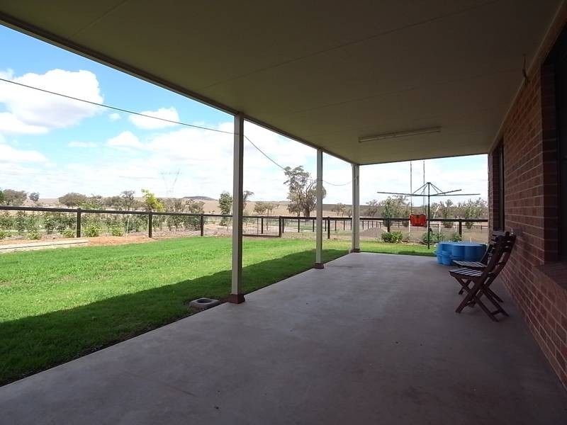2 Bhima Drive, Scone NSW 2337
