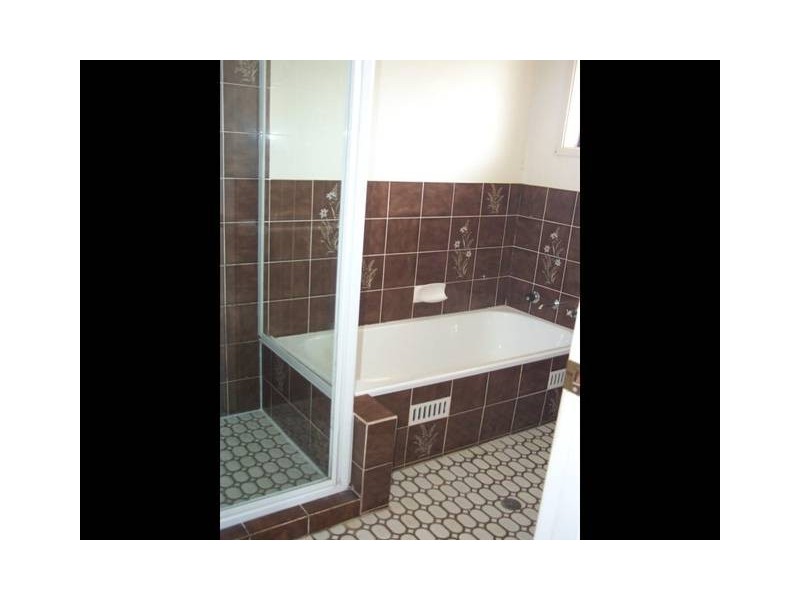 2/96 Bedford Street, Aberdeen NSW 2336