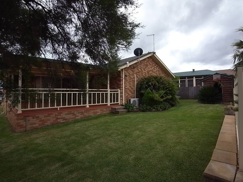 19 Isobella Street, Muswellbrook NSW 2333
