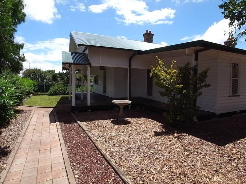 38 Maitland Street, Muswellbrook NSW 2333