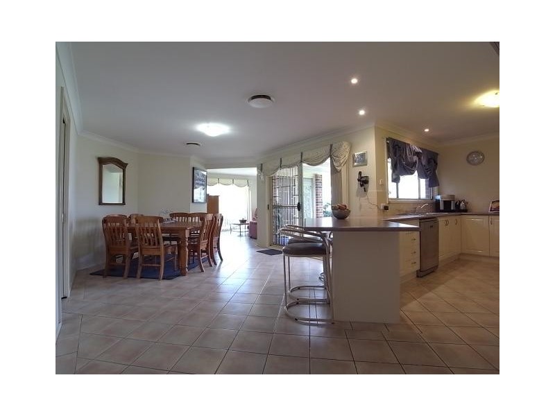11 Fitzgerald Avenue, Muswellbrook NSW 2333