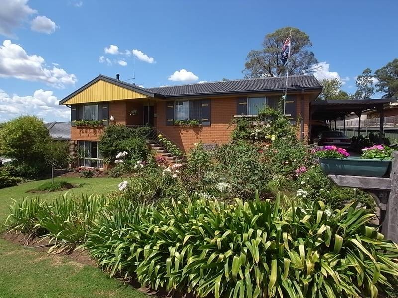 14 St James Crescent, Muswellbrook NSW 2333
