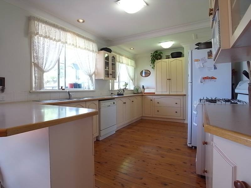 14 St James Crescent, Muswellbrook NSW 2333