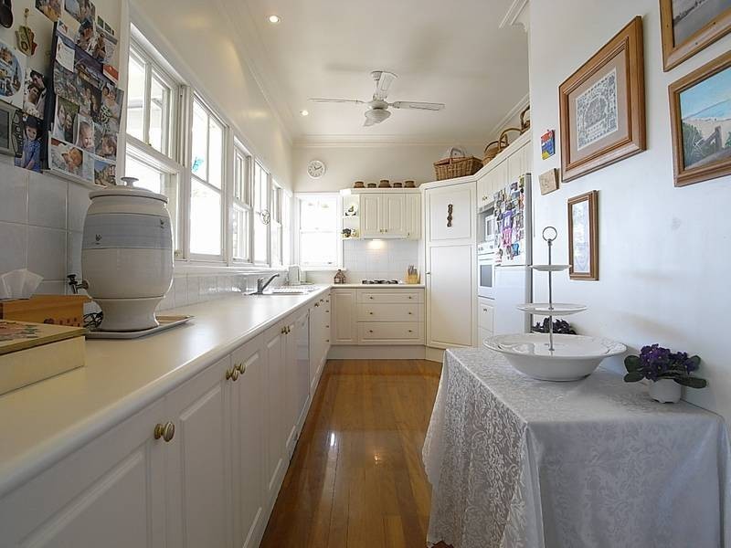 24 Flanders Avenue, Muswellbrook NSW 2333