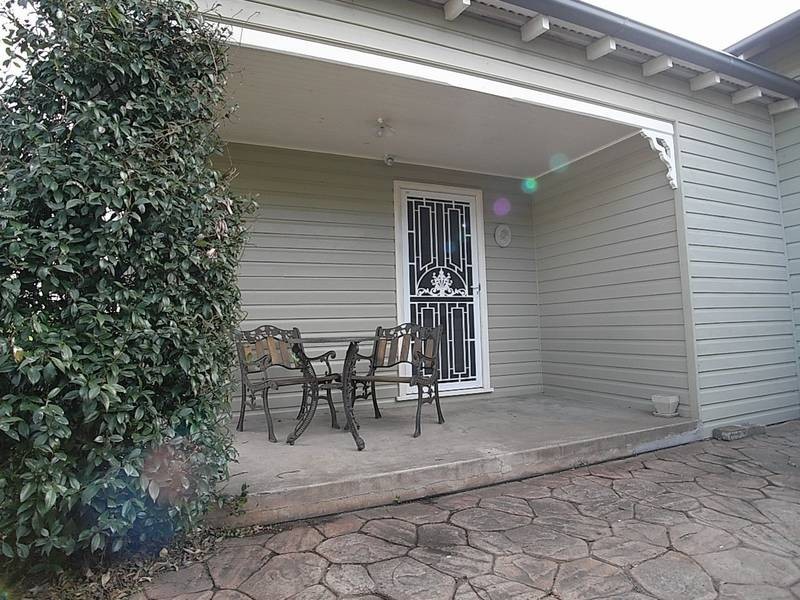 24 Flanders Avenue, Muswellbrook NSW 2333