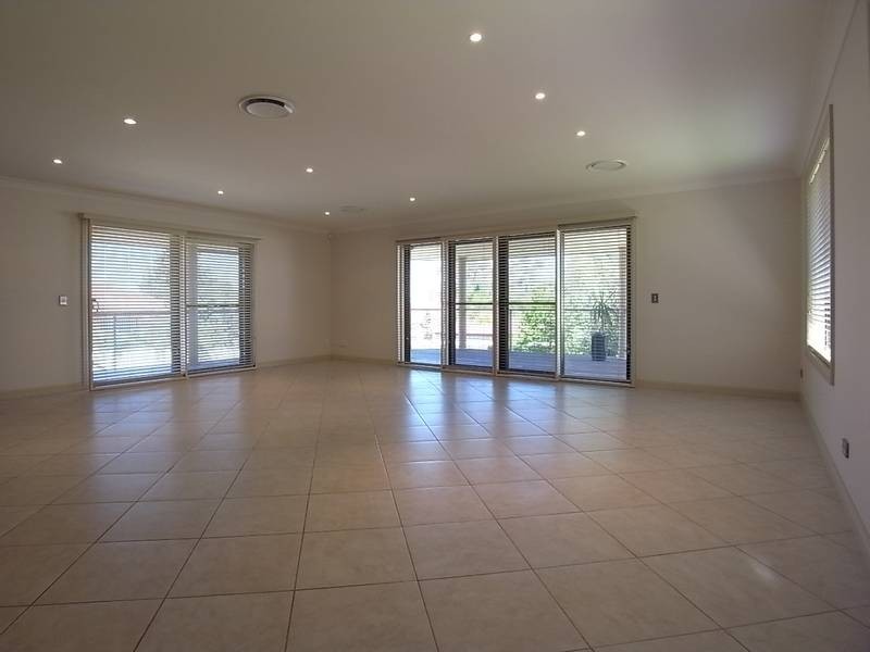 9 Sauterne Close, Muswellbrook NSW 2333