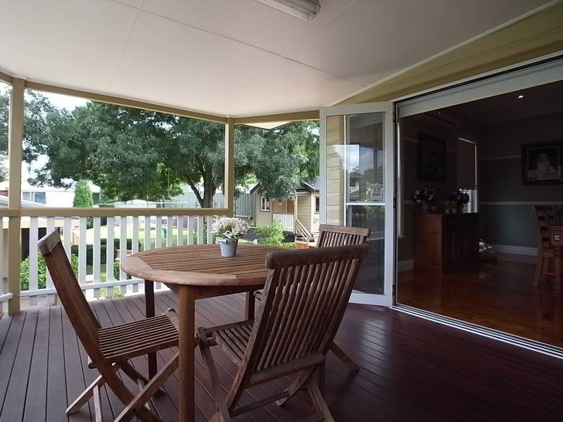 38 Carl Street, Muswellbrook NSW 2333