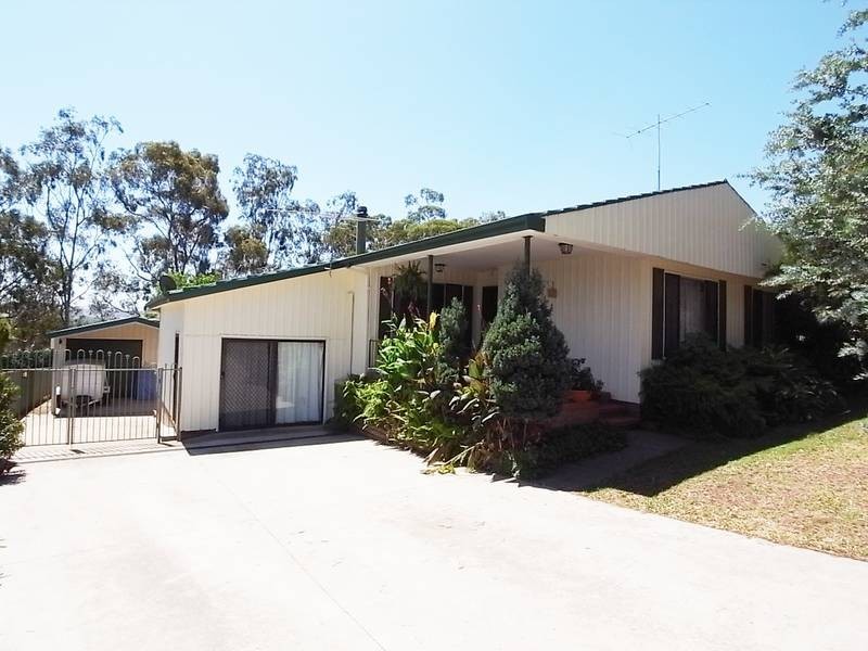 10 Cousins Street, Muswellbrook NSW 2333