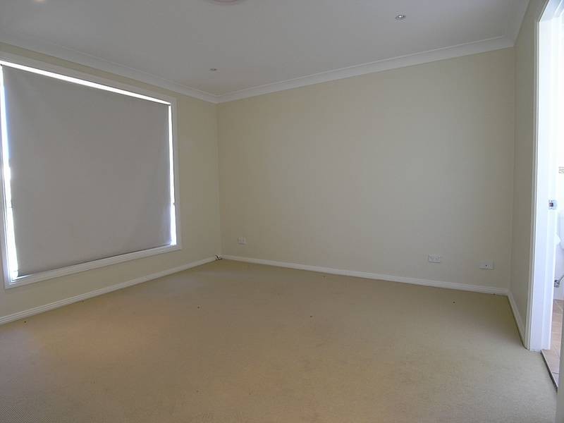 4 Lou Fisher Place, Muswellbrook NSW 2333
