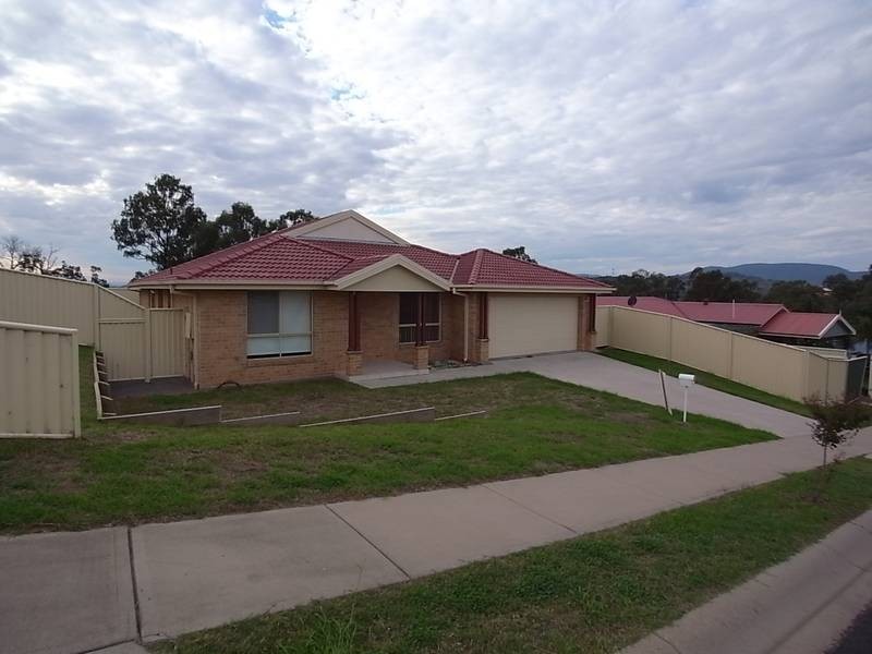 4 Lou Fisher Place, Muswellbrook NSW 2333