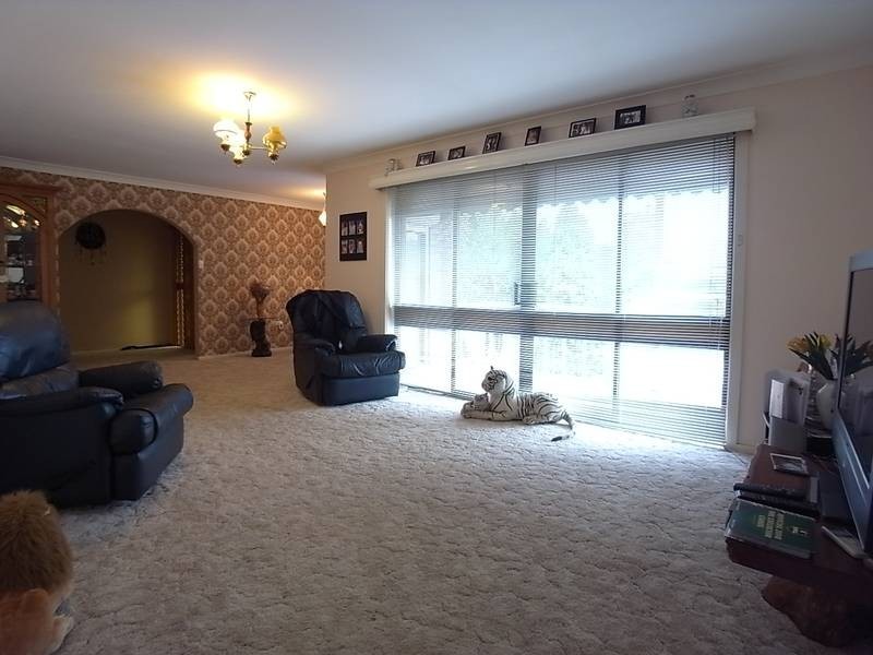 156 MacQueen Street, Aberdeen NSW 2336