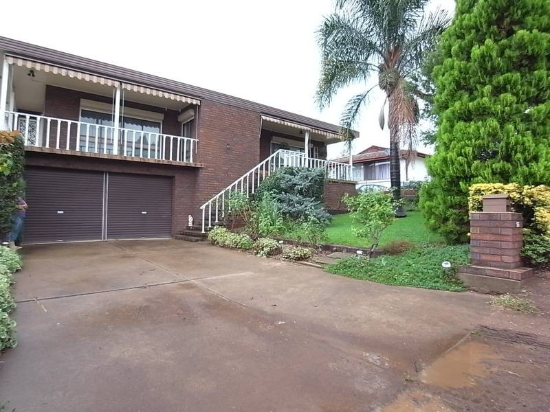 156 MacQueen Street, Aberdeen NSW 2336