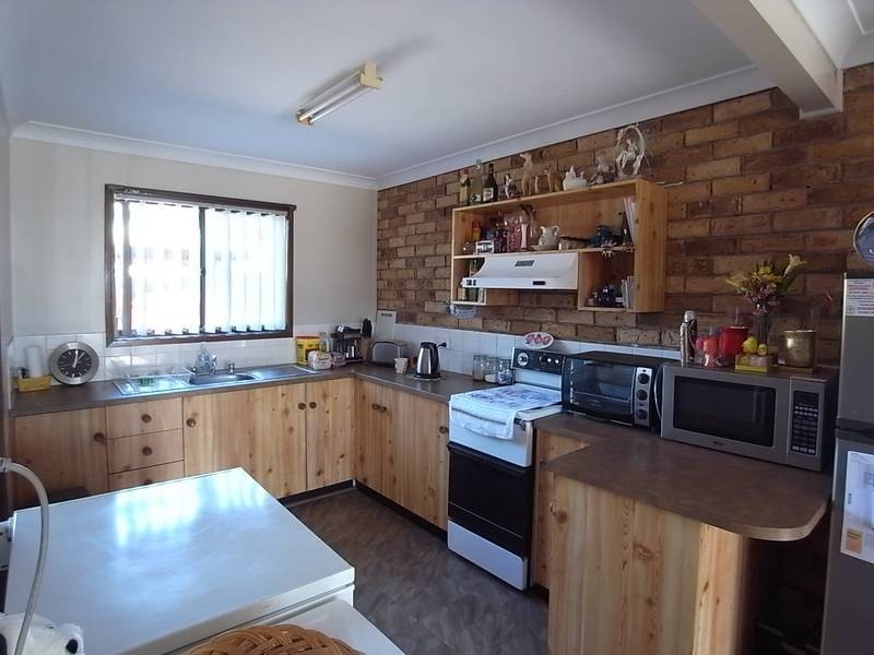 4/12 McClintock Drive, Muswellbrook NSW 2333