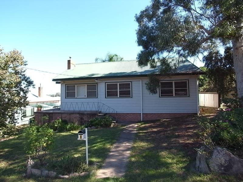 8 Flanders Avenue, Muswellbrook NSW 2333
