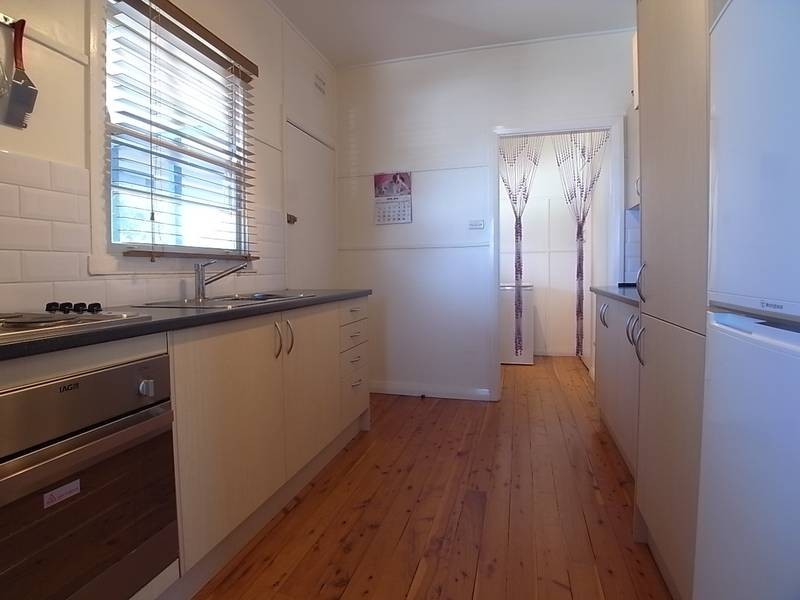 8 Flanders Avenue, Muswellbrook NSW 2333