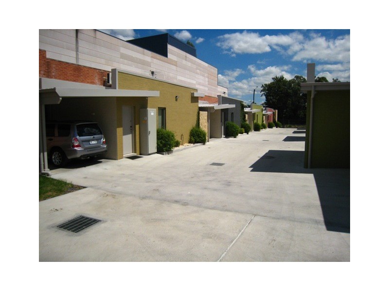 4/205 Kelly Strret, Scone NSW 2337