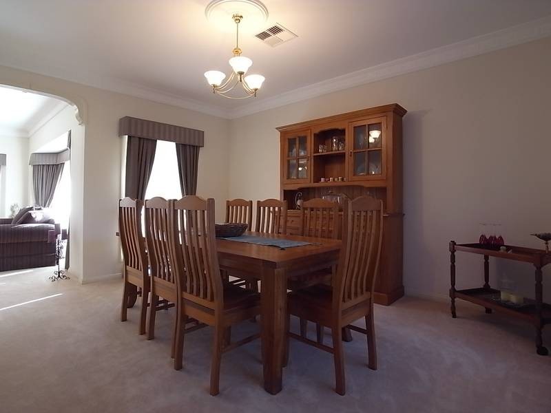 5 St Andrews Place, Muswellbrook NSW 2333