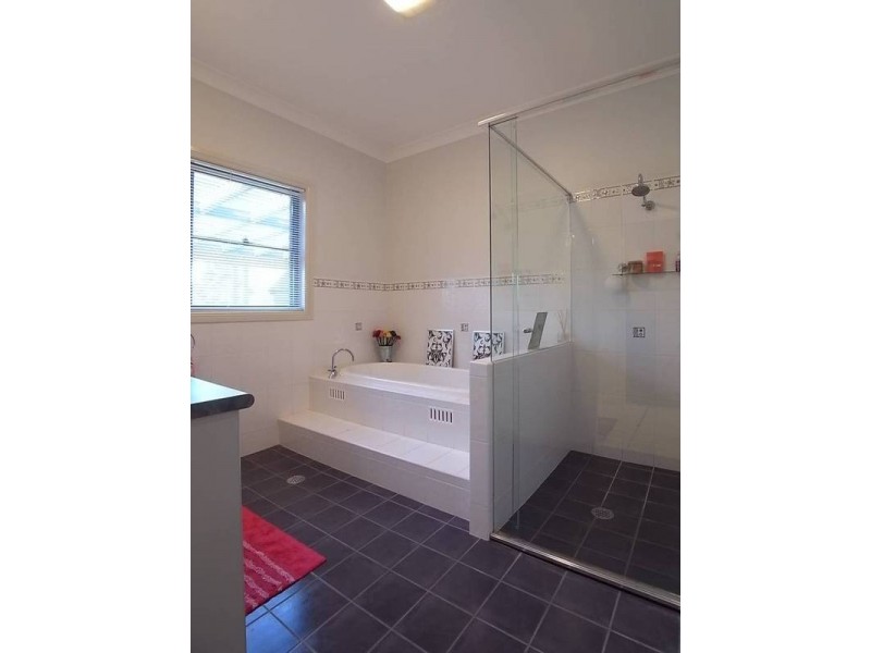 5 St Andrews Place, Muswellbrook NSW 2333