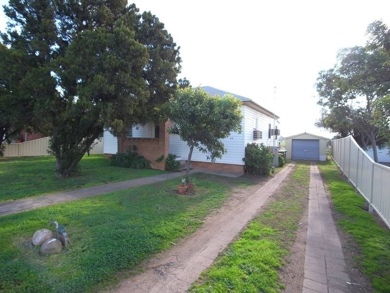 64 Aberdeen Street, Muswellbrook NSW 2333