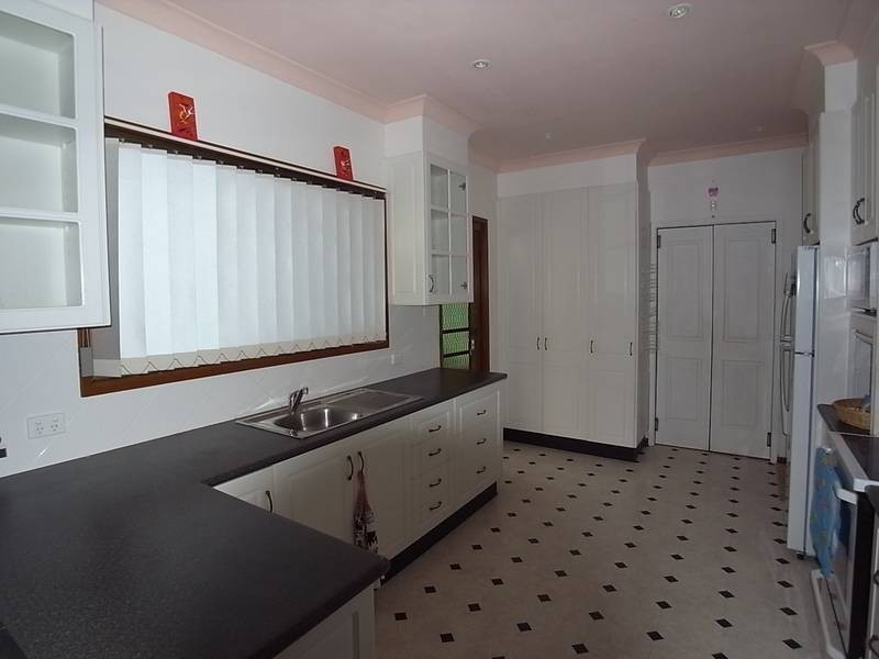 32 Hunter Street, Denman NSW 2328