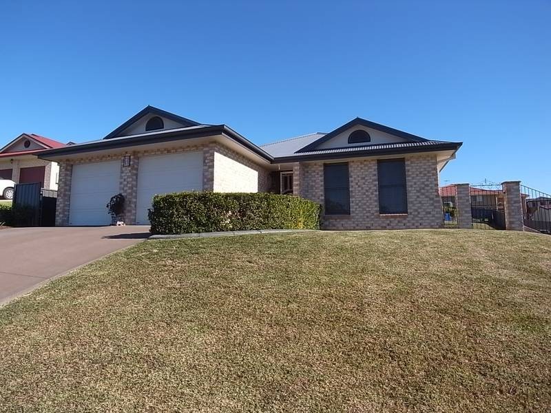 11 Bimbadeen Drive, Muswellbrook NSW 2333