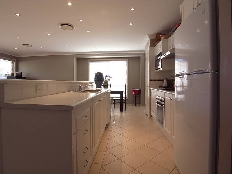 11 Bimbadeen Drive, Muswellbrook NSW 2333