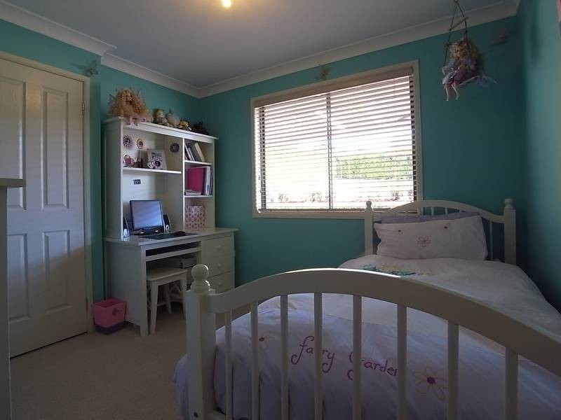 11 Bimbadeen Drive, Muswellbrook NSW 2333