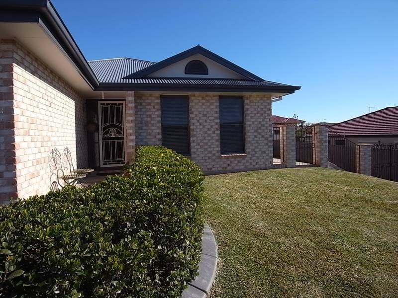 11 Bimbadeen Drive, Muswellbrook NSW 2333