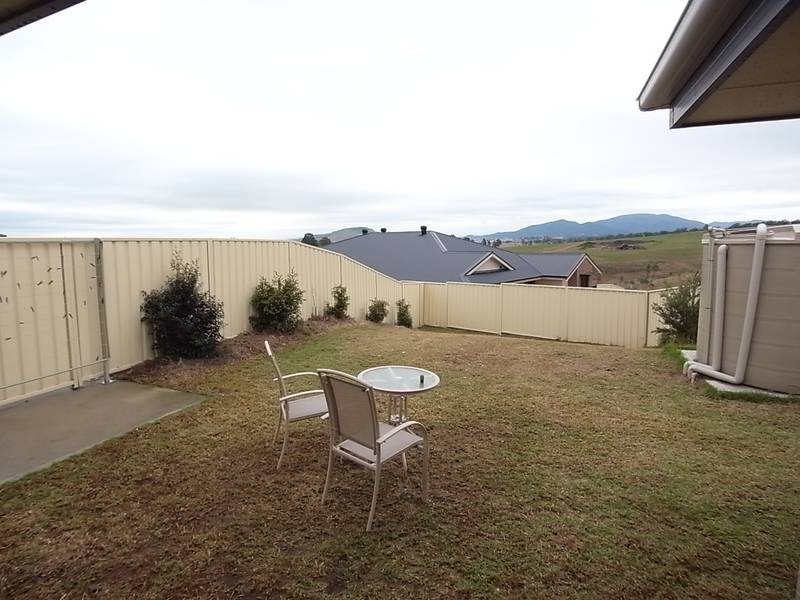 2/6 Northview Circuit, Muswellbrook NSW 2333