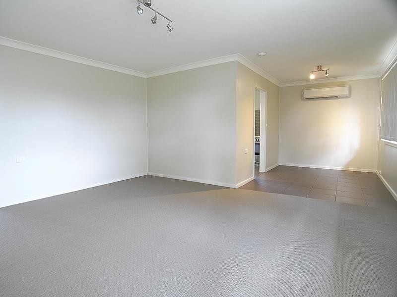 31 Anzac Parade, Muswellbrook NSW 2333