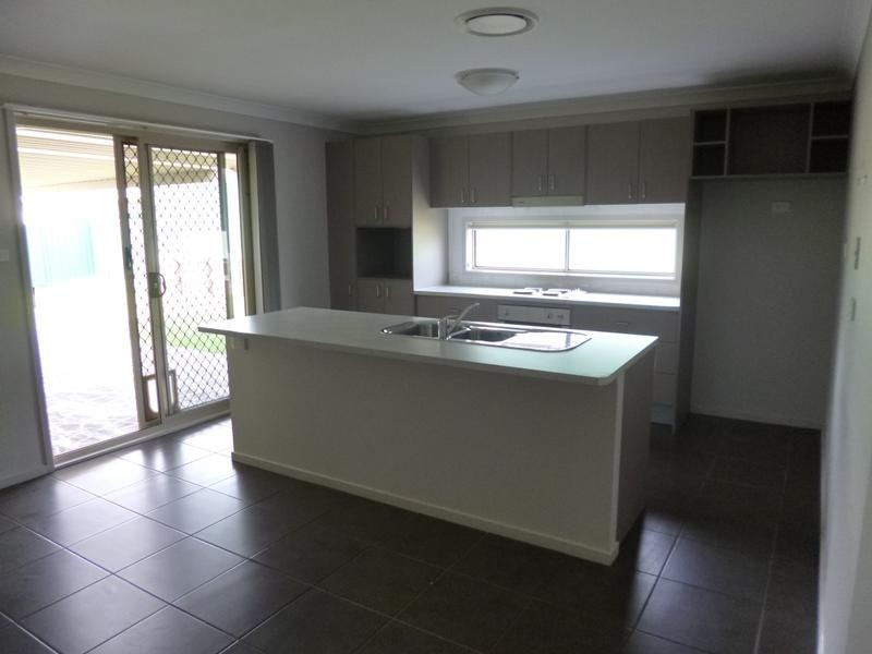 6 Henry Dangar Drive, Muswellbrook NSW 2333