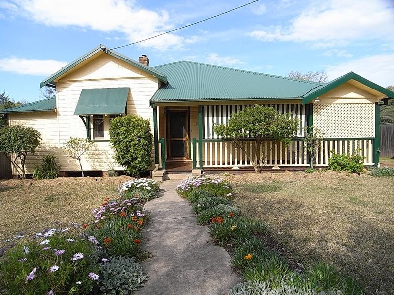 65 Sowerby Street, Muswellbrook NSW 2333
