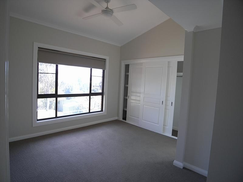 11 MacKenzie Street, Aberdeen NSW 2336