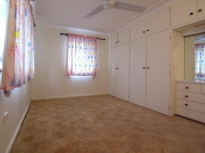 4 Bronte Crescent, Muswellbrook NSW 2333