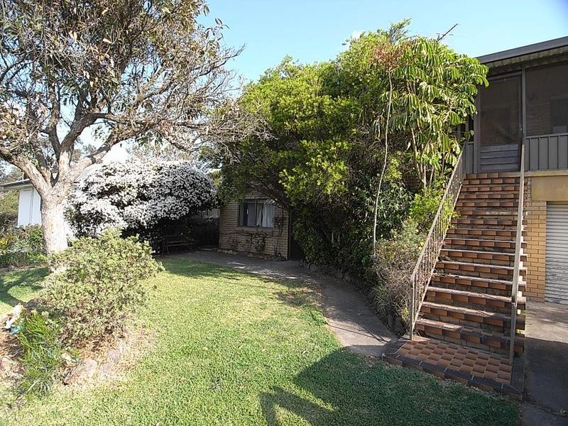 4 Bronte Crescent, Muswellbrook NSW 2333