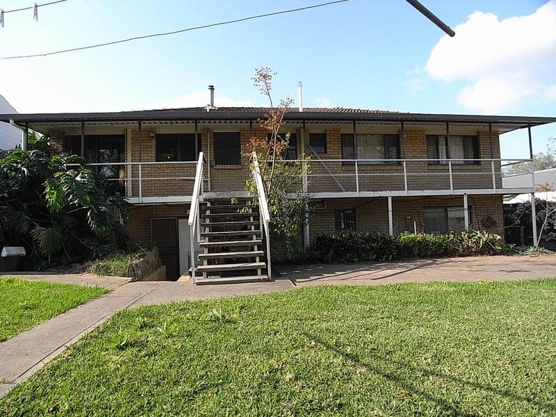 4 Bronte Crescent, Muswellbrook NSW 2333