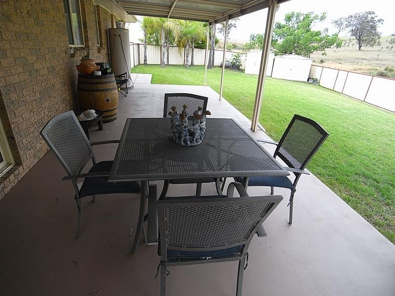 1 Goruk Close, Muswellbrook NSW 2333