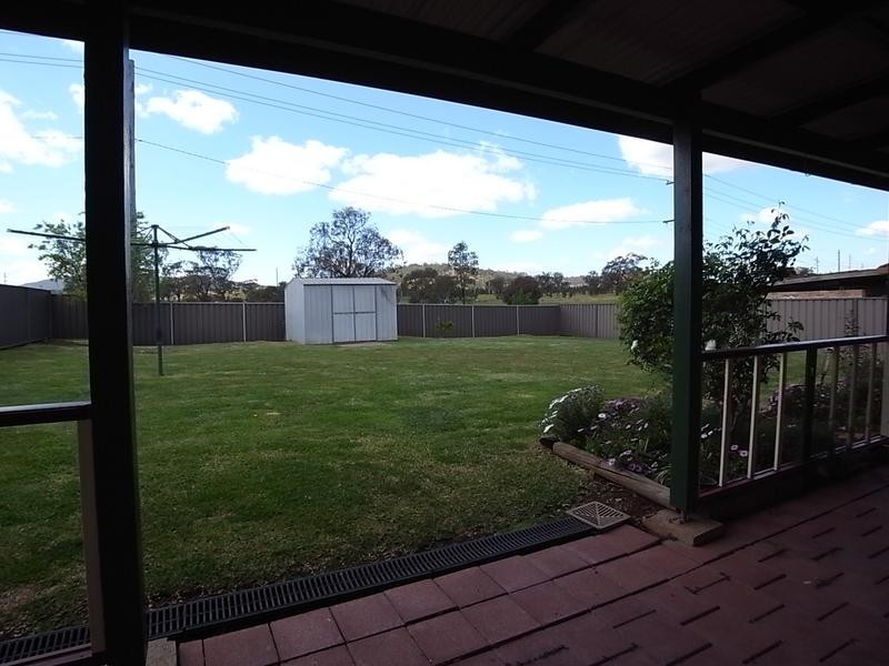 10 Shannon Close, Aberdeen NSW 2336