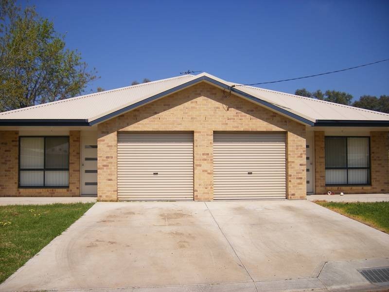 1/6 Foley Lane, Muswellbrook NSW 2333