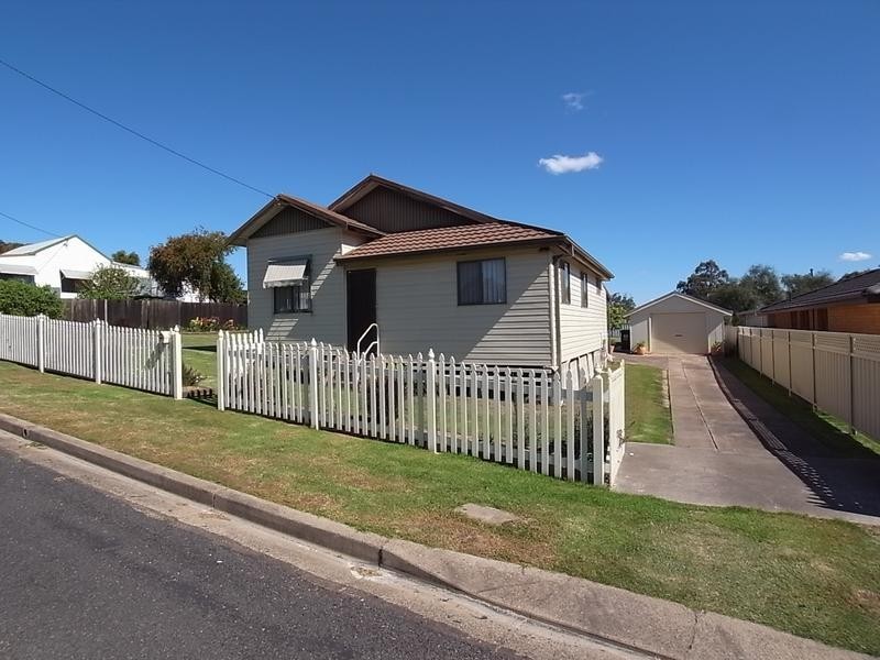41 Moray Street, Aberdeen NSW 2336