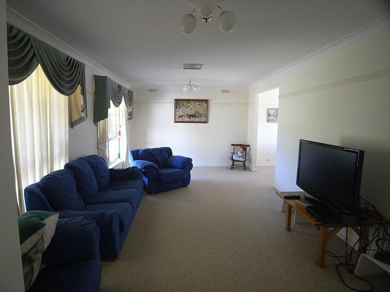 10 Bloodwood Road, Muswellbrook NSW 2333