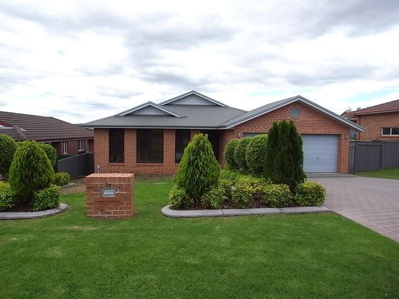 17 Burgundy Street, Muswellbrook NSW 2333