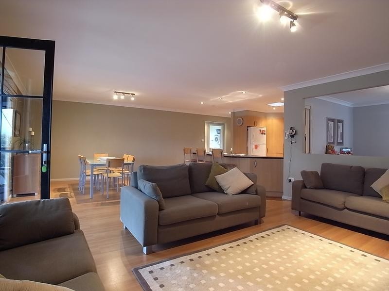 17 Burgundy Street, Muswellbrook NSW 2333