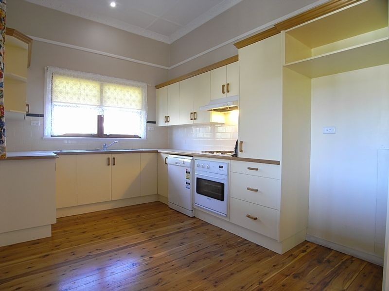 65 Sowerby Street, Muswellbrook NSW 2333