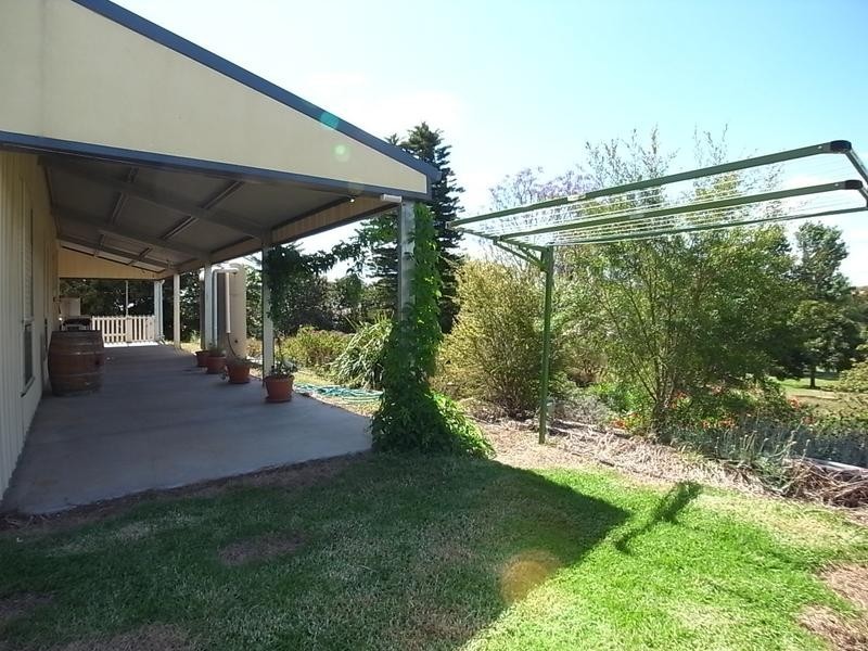5 Alexander Close, Aberdeen NSW 2336